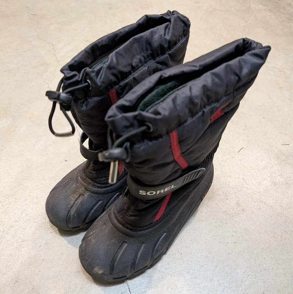 Sorel Kids 3 Flurry Boot Black Red Outdoor As Is